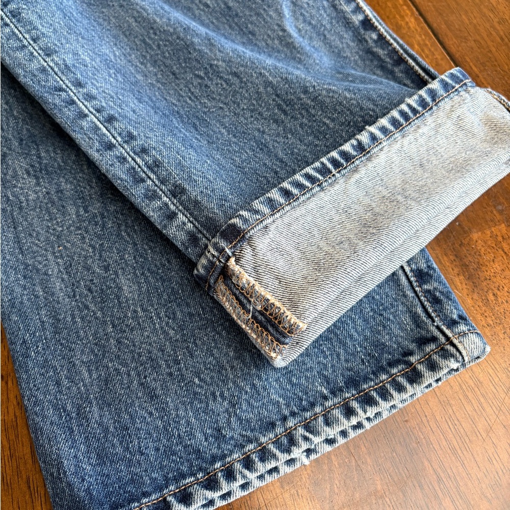 Vintage Levi's 501 Med/Dark Wash Button-Fly Blue Jeans - Y2K - Picture 11 of 11